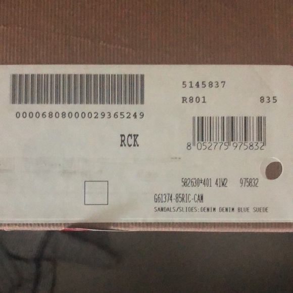 Shoes - Picture 9 of 9